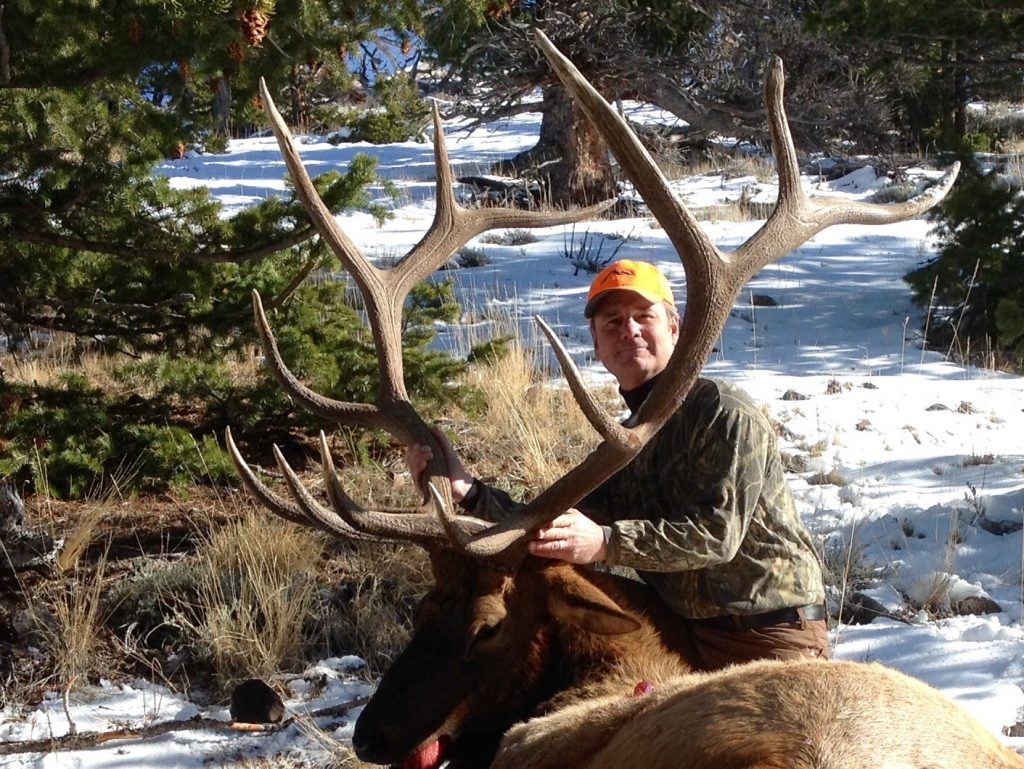 Trophy Elk Hunting in Wyoming 307 outfitters permitted on the North Fork of the Shoshone
